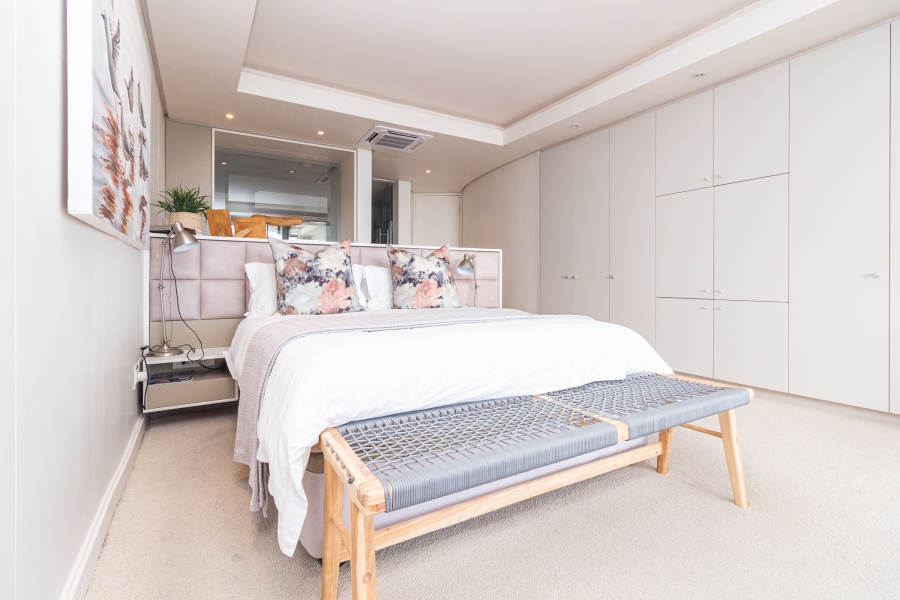 To Let 4 Bedroom Property for Rent in Camps Bay Western Cape
